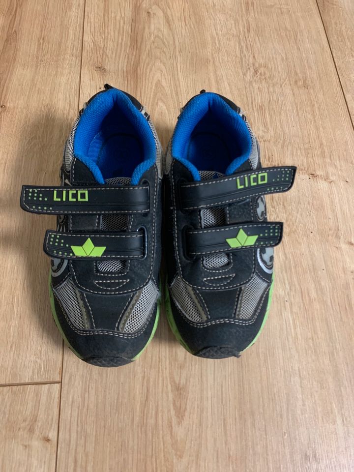 Lico Sneaker mit Licht Gr. 30 in Unterleinleiter