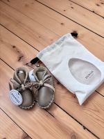 Babyschuhe von Donsje Amsterdam NEU gold 6-12 Monate Ludwigsvorstadt-Isarvorstadt - Isarvorstadt Vorschau