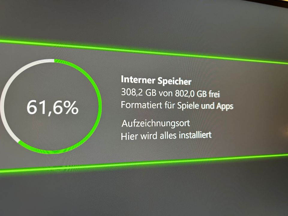 Xbox Series X + neuwertiger Controller in Hamburg