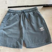 Adidas Shorts, hellblau, s/m Altona - Hamburg Sternschanze Vorschau