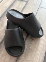 Adidas ❤️ Badelatschen Gr. 37 Sehr leicht und bequem. Brandenburg - Frankfurt (Oder) Vorschau
