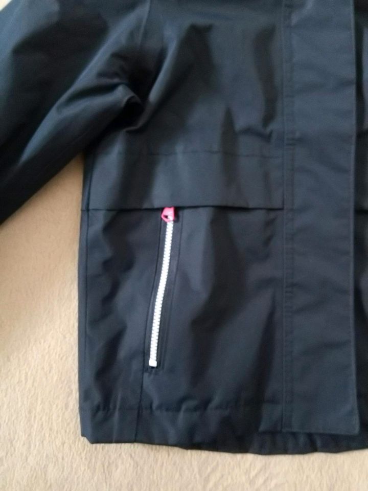 Regatta Regenjacke Jacke Anorak Mädchen dunkelblau Größe 116 in Belm