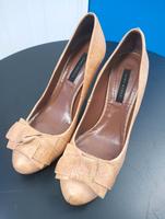 High heals Frankfurt am Main - Ostend Vorschau