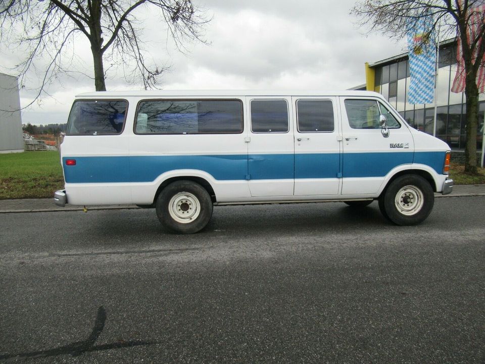 Dodge B350 RAM Van |V8, 5.9l, 360cui, Automatik| in Wörth an der Isar