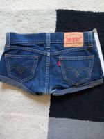 Levis Strauss Damen kurze Hose Jeans Größe 9M , L / XL Bayern - Regensburg Vorschau