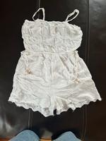 Bershka Jumpsuit XS weiß Hessen - Neuhof Vorschau