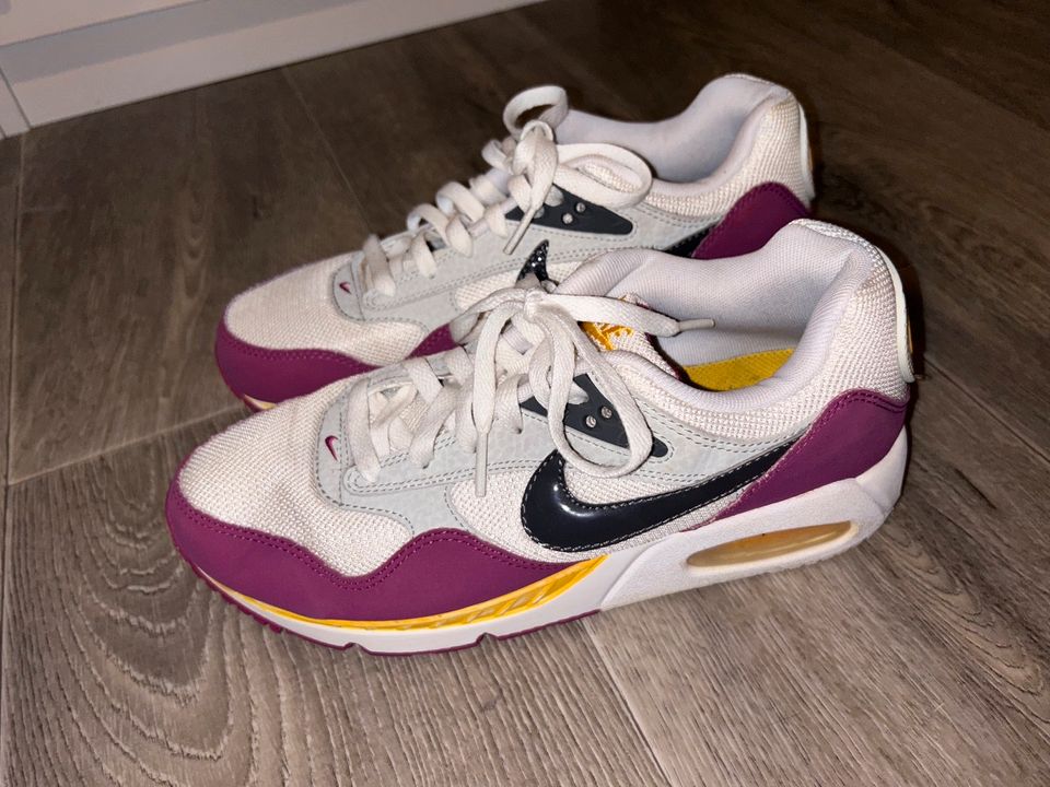 Nike Air Max Weiß Lila Gelb Größe 40 in Dortmund - Innenstadt-West | eBay  Kleinanzeigen ist jetzt Kleinanzeigen