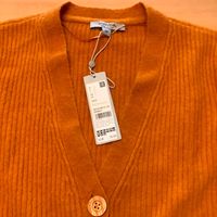 moderne Strickjacke mango von  Comma Gr. 36 fällt groß aus Neu Niedersachsen - Stadthagen Vorschau