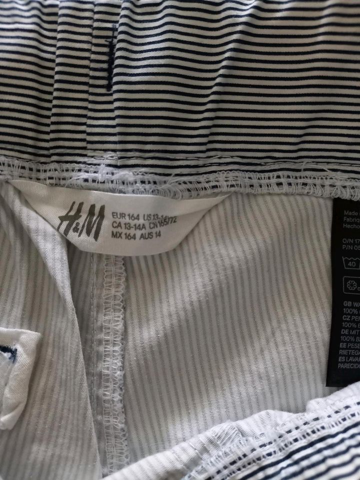 Shorts Gr. 164 H&M in Weil am Rhein