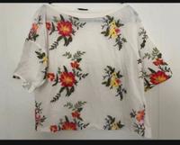 Zara Bluse weiß Stickerei Blumen cropped boxy Berlin - Mitte Vorschau