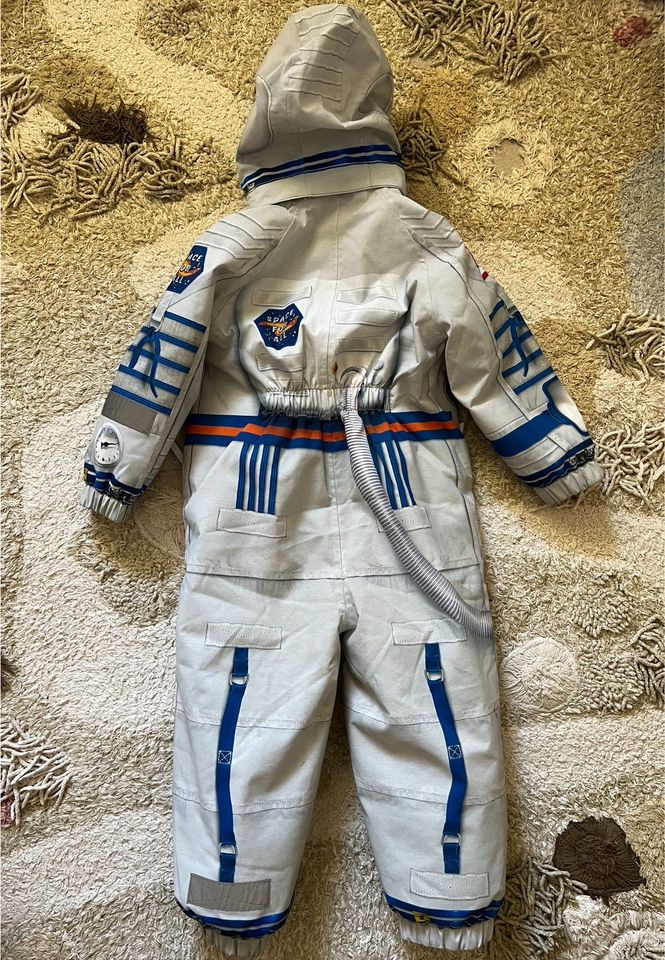 Molo Schneeanzug 98 Astronaut polar Overall Regenanzug Snowsuit in München