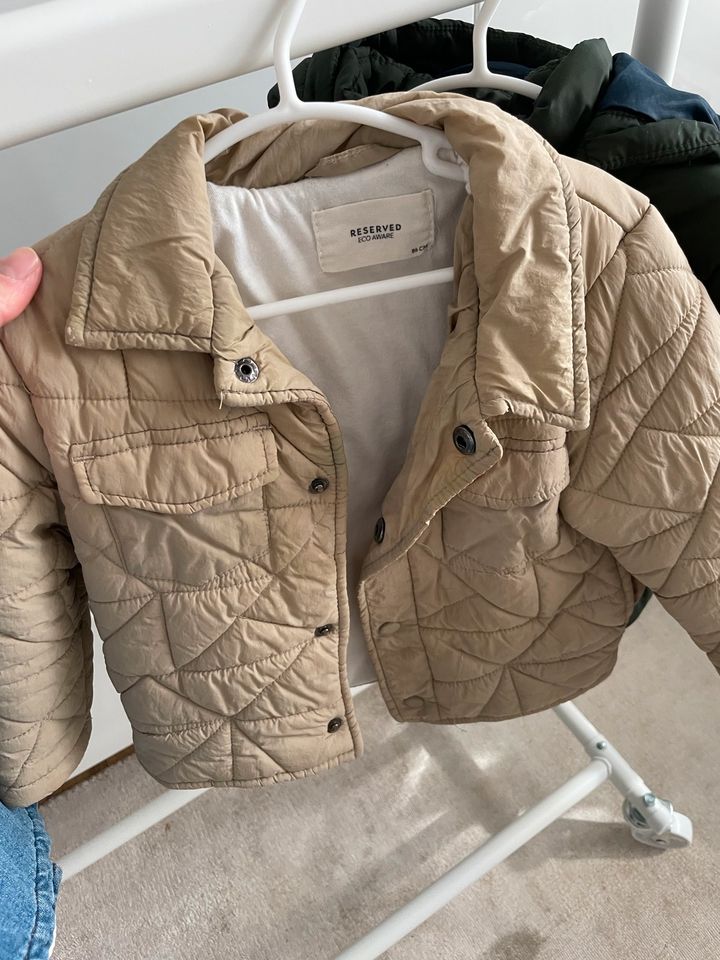 Jungen Kleidung 86-98 Jacken Hemden Tommy Hilfiger Steiff in Bremen