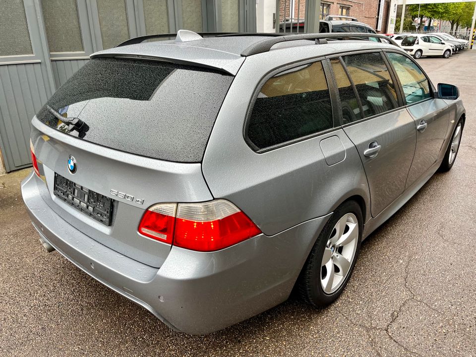BMW 530D Touring M-Sportpaket Head Up Panorama in Krefeld