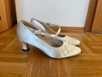 Brautschuhe Tanzschuhe Größe 4 1/2 Nordrhein-Westfalen - Freudenberg Vorschau