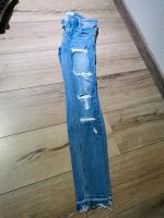 Jeans XS ripped Löcher Bayern - Meinheim Vorschau