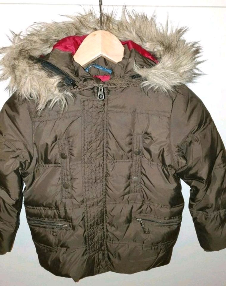 Winterjacke Jacke Daunen Zara Größe 140 in Oberhausen