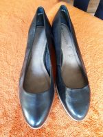 Flotter schwarzer Schuh von Tamaris Niedersachsen - Winsen (Luhe) Vorschau