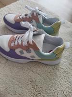 Guess Schuhe Nordrhein-Westfalen - Soest Vorschau