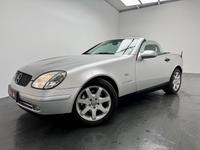 Mercedes-Benz SLK 230 2.3 Kompressor KAT+KLIMA+SHZ+LEDER+RADIO Hessen - Dreieich Vorschau