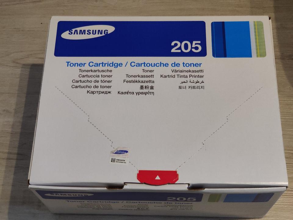 Original Samsung MLT-205E Schwarz Originalverpackt in Schwaig