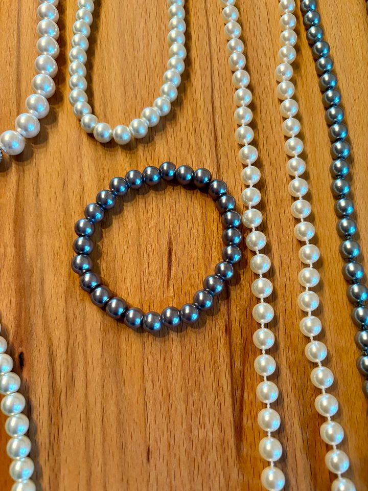 Konvolut Perlenketten Armband Vintage ungetragen wie neu in Forchheim