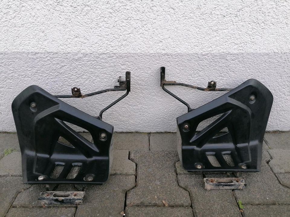 Kymco 250 KXR, MAXXER 250/300 Beinschutz Heel guards Quad Atv in Bielefeld