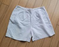 Stefanel Shorts 36-38 weiss Leinen Baumwolle neuwertig Niedersachsen - Rosengarten Vorschau