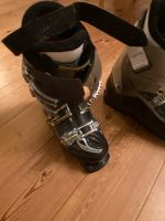 Skistiefel Salomon 24,5 (klein ausfallend) Niedersachsen - Rhauderfehn Vorschau