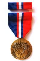 Kosovo Campaign Medal am Band mit Ordensspange USA Baden-Württemberg - Hechingen Vorschau