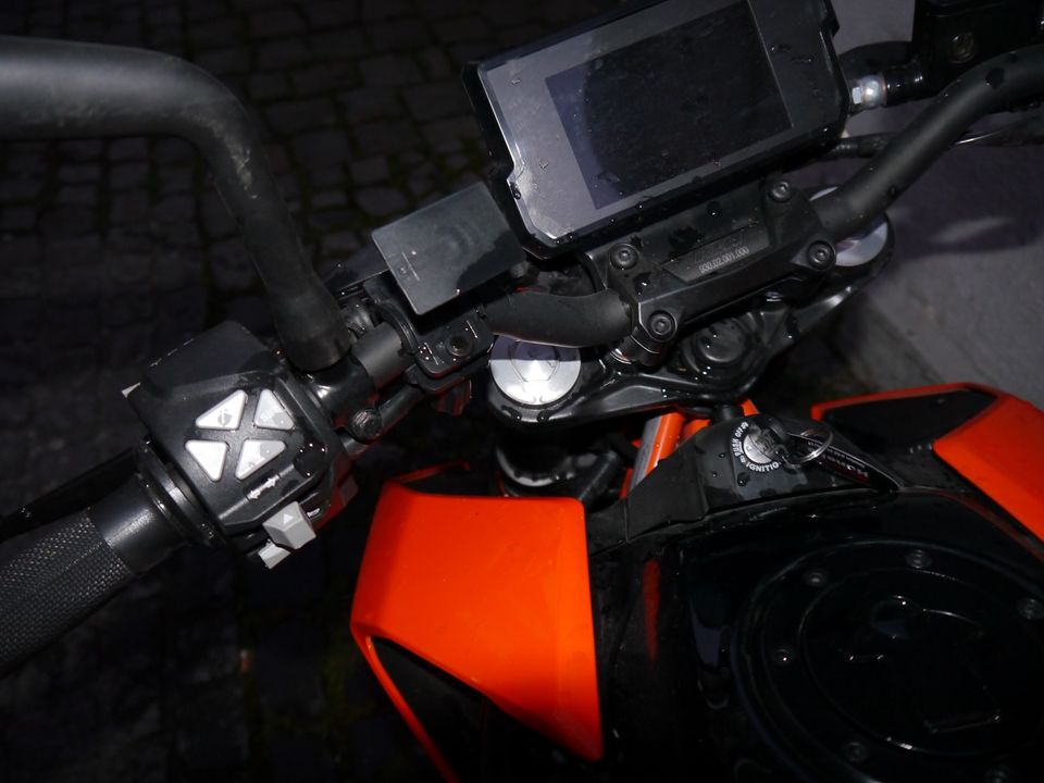 KTM Duke 390 aus 1. Hand (Juli 2020) in Paderborn