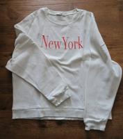 Pulli Pullover mit New York Schriftzug von MANGO Gr. M Hessen - Friedrichsdorf Vorschau