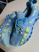 Just so so Schuhe Sportschuhe Größe 42 Hellblau gut erhalten Brandenburg - Bernau Vorschau