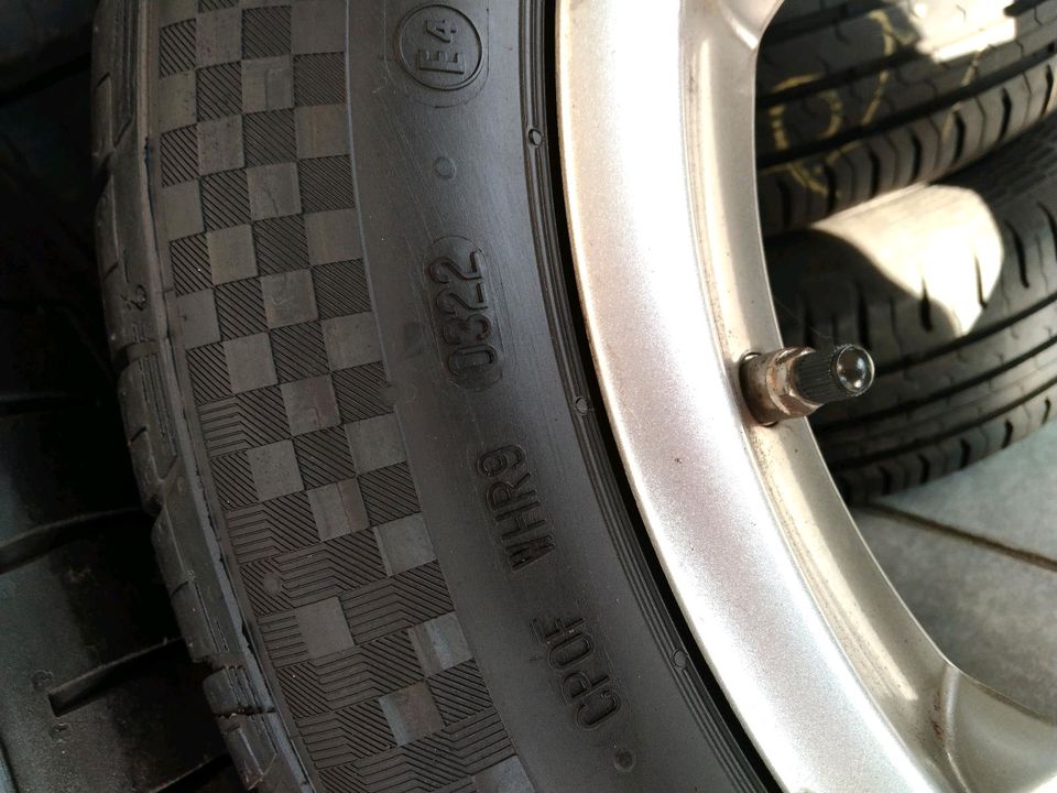 Alufelgen mit Reifen für Opel Astra H in Brakel