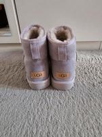 UGG Boots Flieder Brandenburg - Kyritz Vorschau