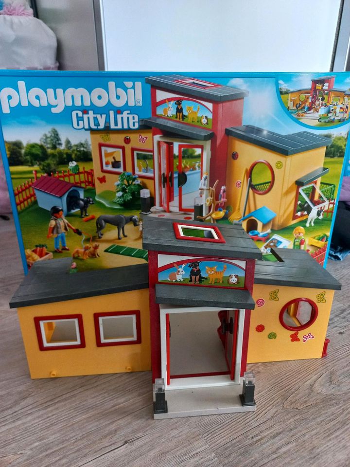 Playmobil City life Tierheim 9275 in Radeberg