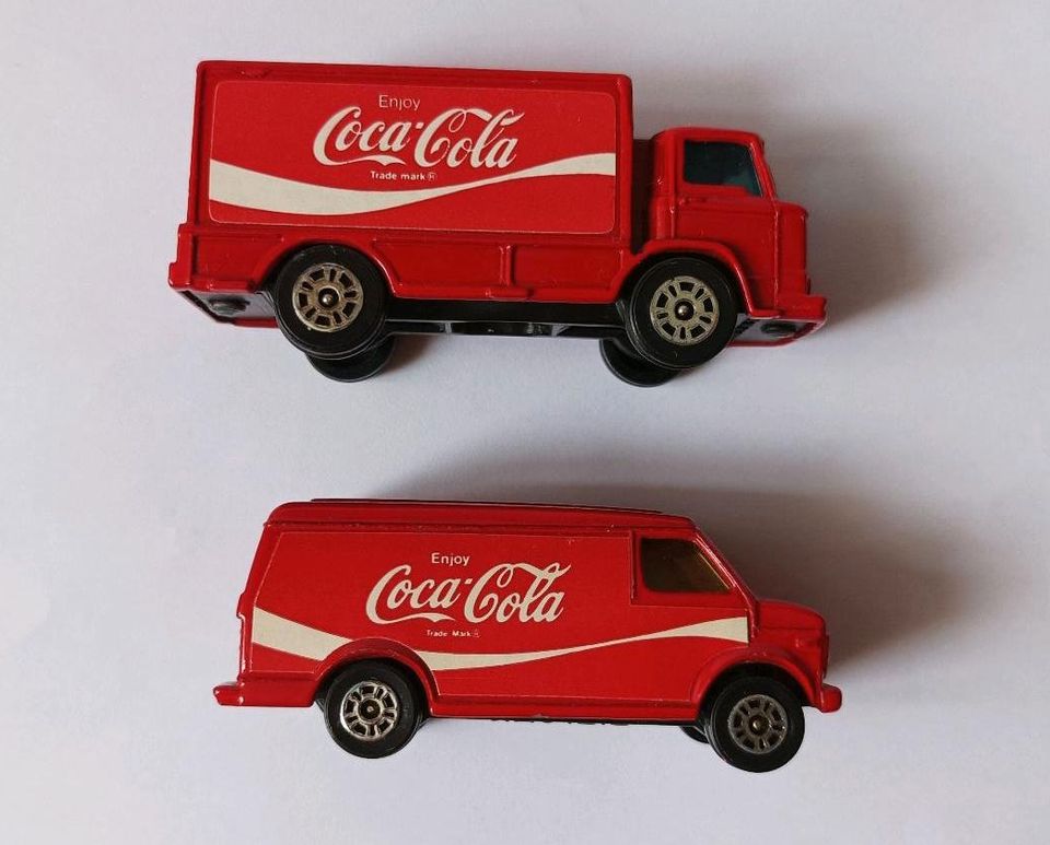 Corgi Juniors 1:64 US Chevy Van & Leyland Terrier 'Coca Cola' rot in Berlin
