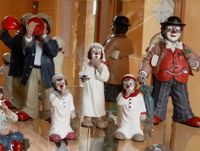 Gilde Clown Sammlung 84 Stück, mit Glasvitrine beleuchtet Bayern - Nördlingen Vorschau