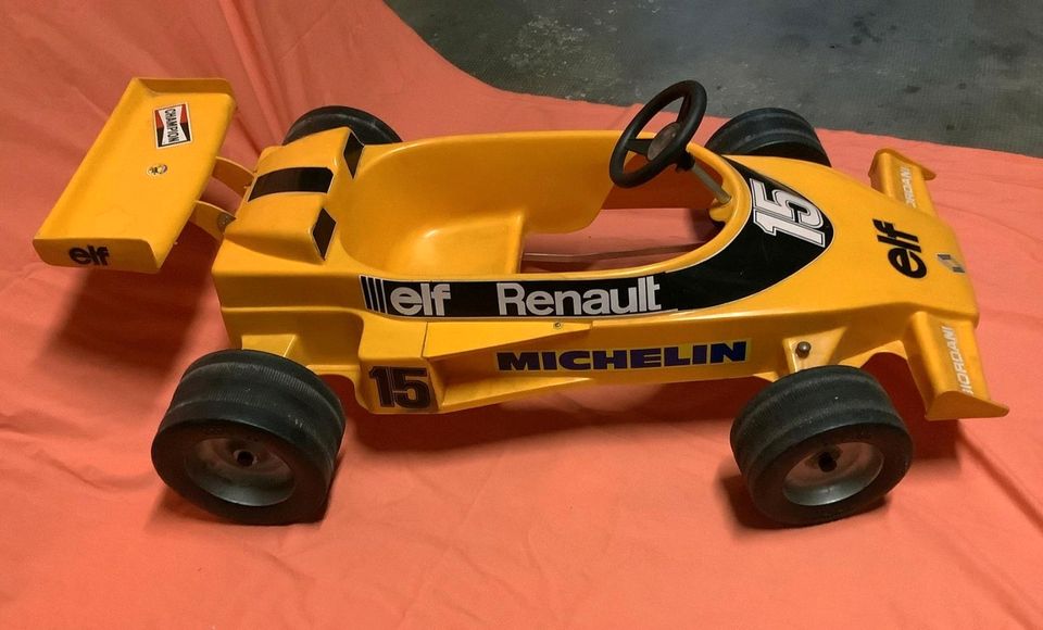 SUCHE Heckflügel für Giordani Tretauto Renault Formel 1 in Greifenstein