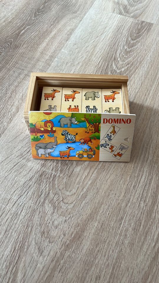 Domino aus Holz in Grünhain-Beierfeld 