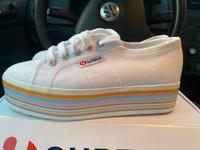 Superga Damensneaker Niedersachsen - Braunschweig Vorschau