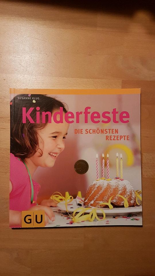 Buch Kochbuch GU Kinderfeste Susanne Klug neuwertig Softcover in Halle