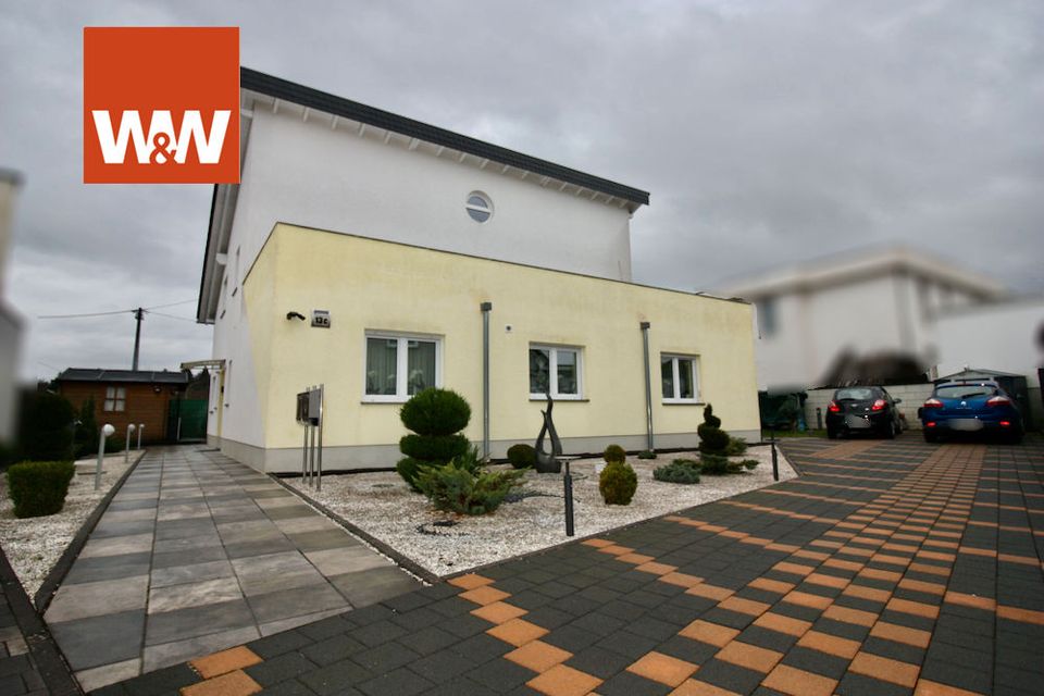 Einfamilienhaus mit ELW in Neunkirchen zu verkaufen in Neunkirchen