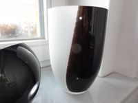 Glasvase Blumenvase Vase Schwarz weiß Friedrichshain-Kreuzberg - Friedrichshain Vorschau