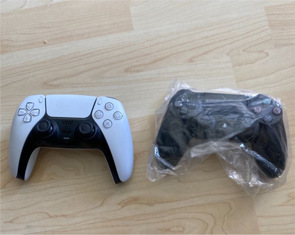 Original Sony PlayStation 4 oder 5 Controller kontroller in München