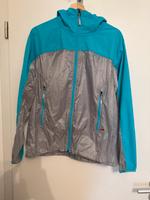 Windjacke VAUDE mit Kapuze Größe M Bayern - Kempten Vorschau