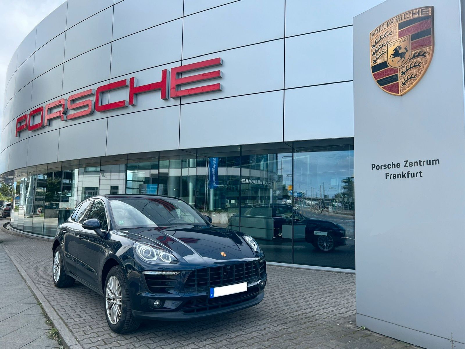 Abbildung des Autos Porsche Macan S - Diesel…