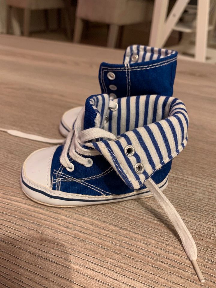 Babyschuhe 74-80 neu Sneaker blau in Landolfshausen