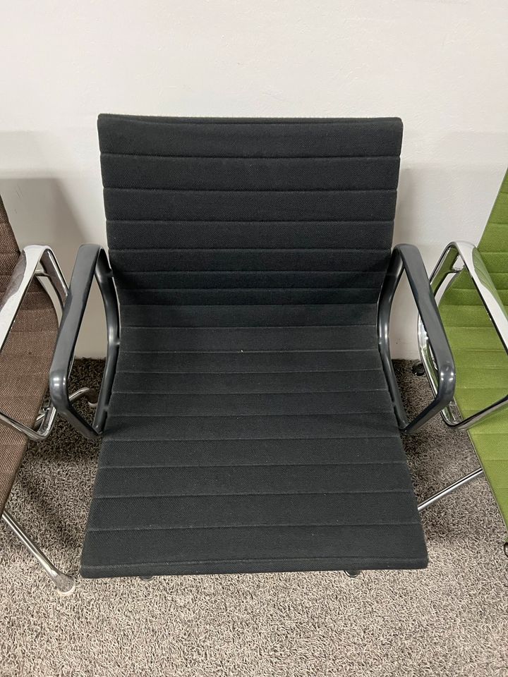 Herman Miller Vitra EA107 108 Stuhl Hopsak Besucherstuhl in Neuss