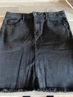 Schöner Jeansrock von Pieces in Gr. L neuwertig Nordrhein-Westfalen - Elsdorf Vorschau