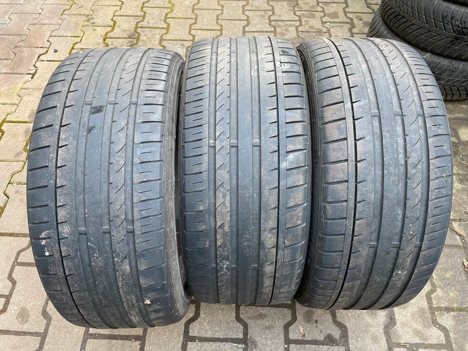 Falken Sommerreifen 235/40 ZR 19 96Y XL Azenis FK 453 in Speichersdorf